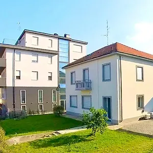 villa-manzoni-meda.it-lombardy.com/